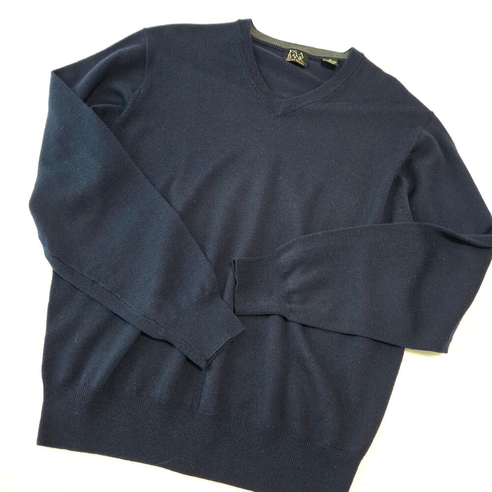 Jos. A. Bank Signature Collection – 100% Merino Wool Sweater (Men’s M)